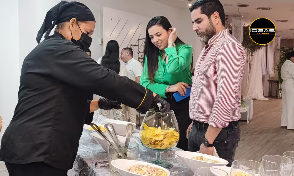 Celebración de cierre de año con colaboradores